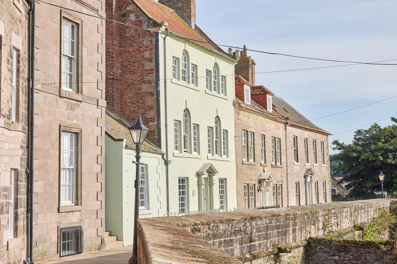 River View: Characterful Townhouse, Stunning Views Berwick Upon Tweed Exterior foto